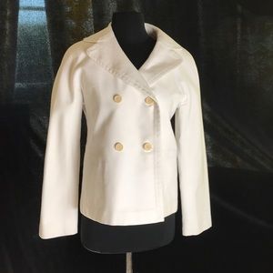 Tailored white jacket by Ellen Tracy size 6